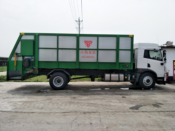30方撒料車(chē)